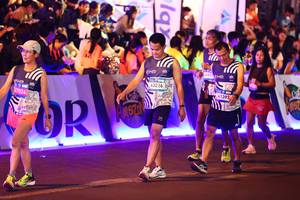 BIB: 
                            <button type="button" onclick="openModal(24200919)" class="btn btn-primary btn-sm float-right btn-popup" data-toggle="modal" data-target=".modal-high-quality">
                        <i class="fas fa-shopping-cart"></i> Add to Cart
                    </button>
                                            <button type="button" onclick="isThisMe(24200919, true)" class="btn btn-success btn-sm float-right btn-popup btn-isme hidden" data-toggle="tooltip" data-placement="bottom" title="นี่คือรูปของคุณใช่ไหม คลิกที่นี่เพื่อเอาเข้าอัลบั้ม">
                        <i class="fas fa-plus"></i> Add to album
                    </button>
                    <button type="button" onclick="isThisMe(24200919, false)" class="btn btn-warning btn-sm float-right btn-popup btn-isnotme hidden">
                        <i class="fas fa-ban"></i> Remove from album
                    </button>